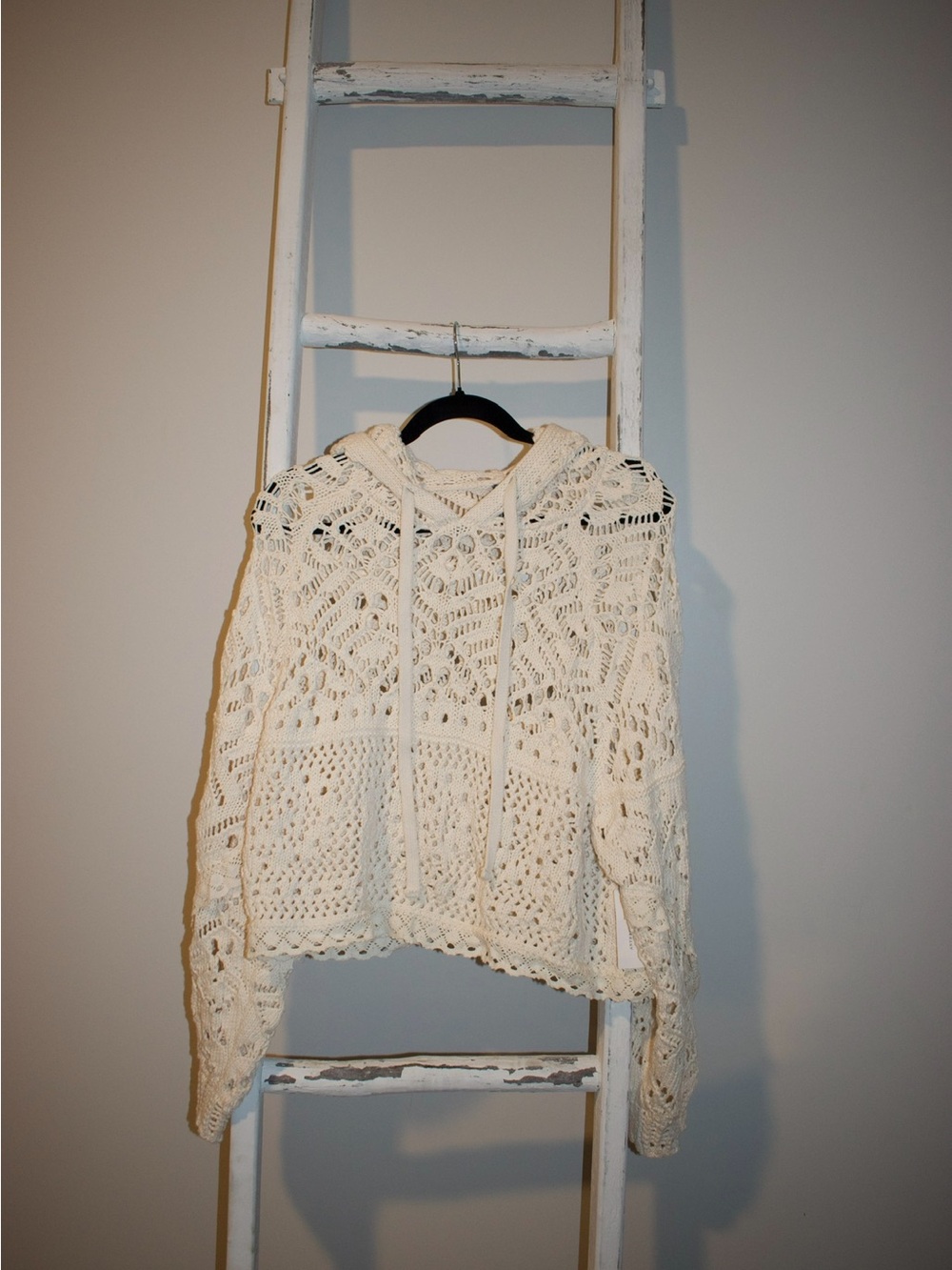 Anthropologie Cream Crochet Hooded Pullover Sweater
